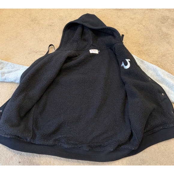 Vintage TRUE RELIGION Mens Varsity Jacket Hood Warm Fleece Lining XL - Picture 2 of 8